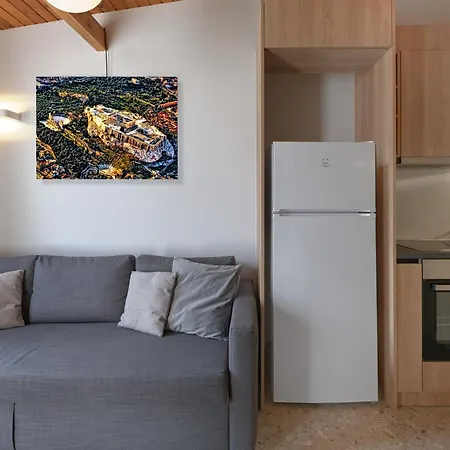 Top-floor With Stunning Views Of The Parthenon
